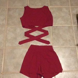 Crop top and high waist shorts outfit